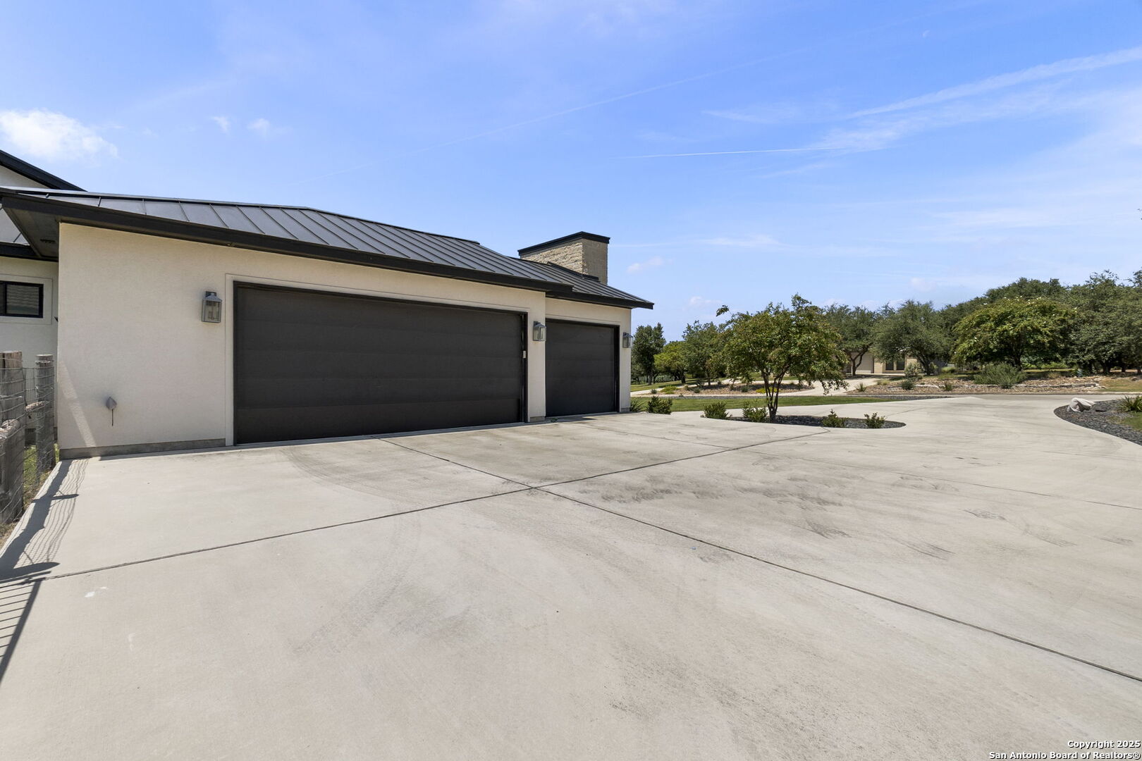 137 Balcones Bend