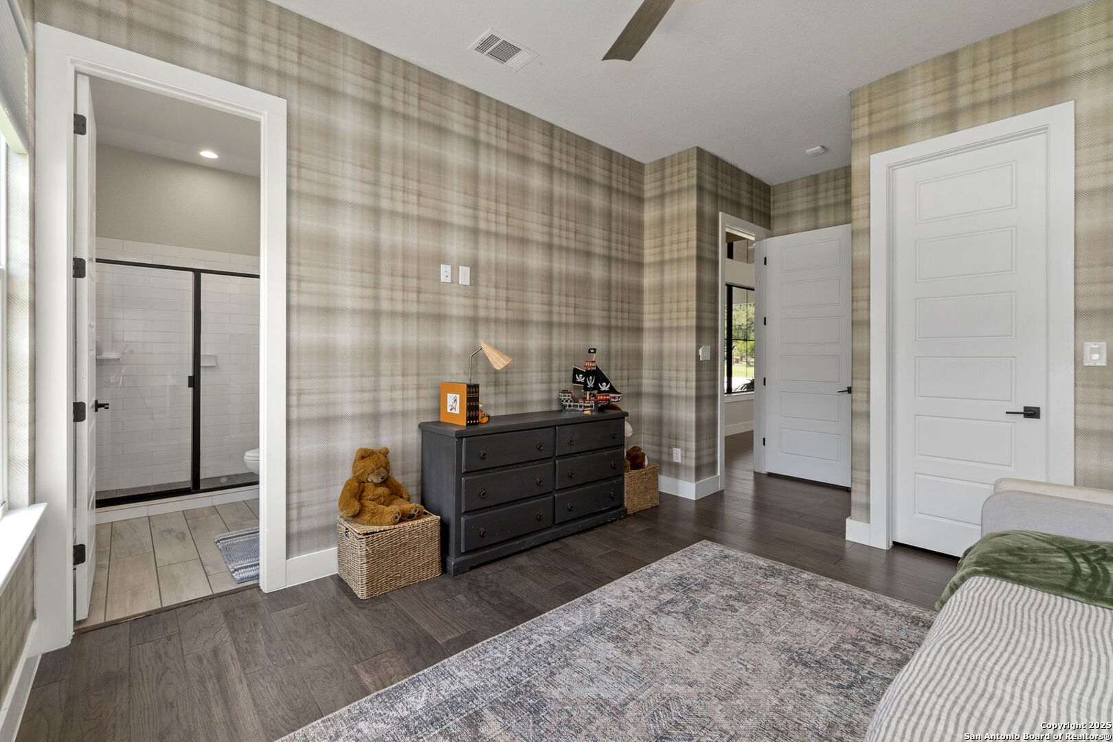 137 Balcones Bend