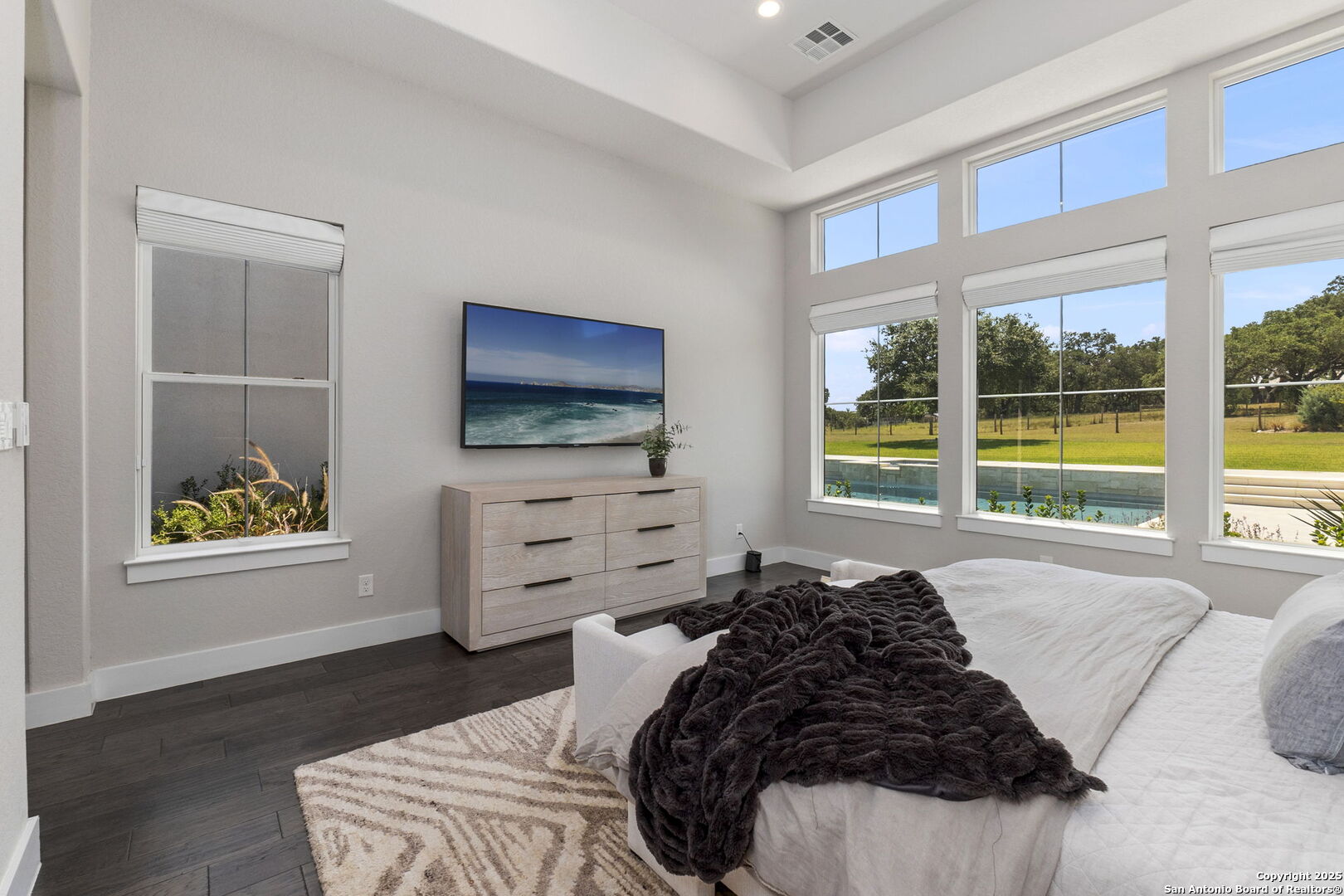 137 Balcones Bend