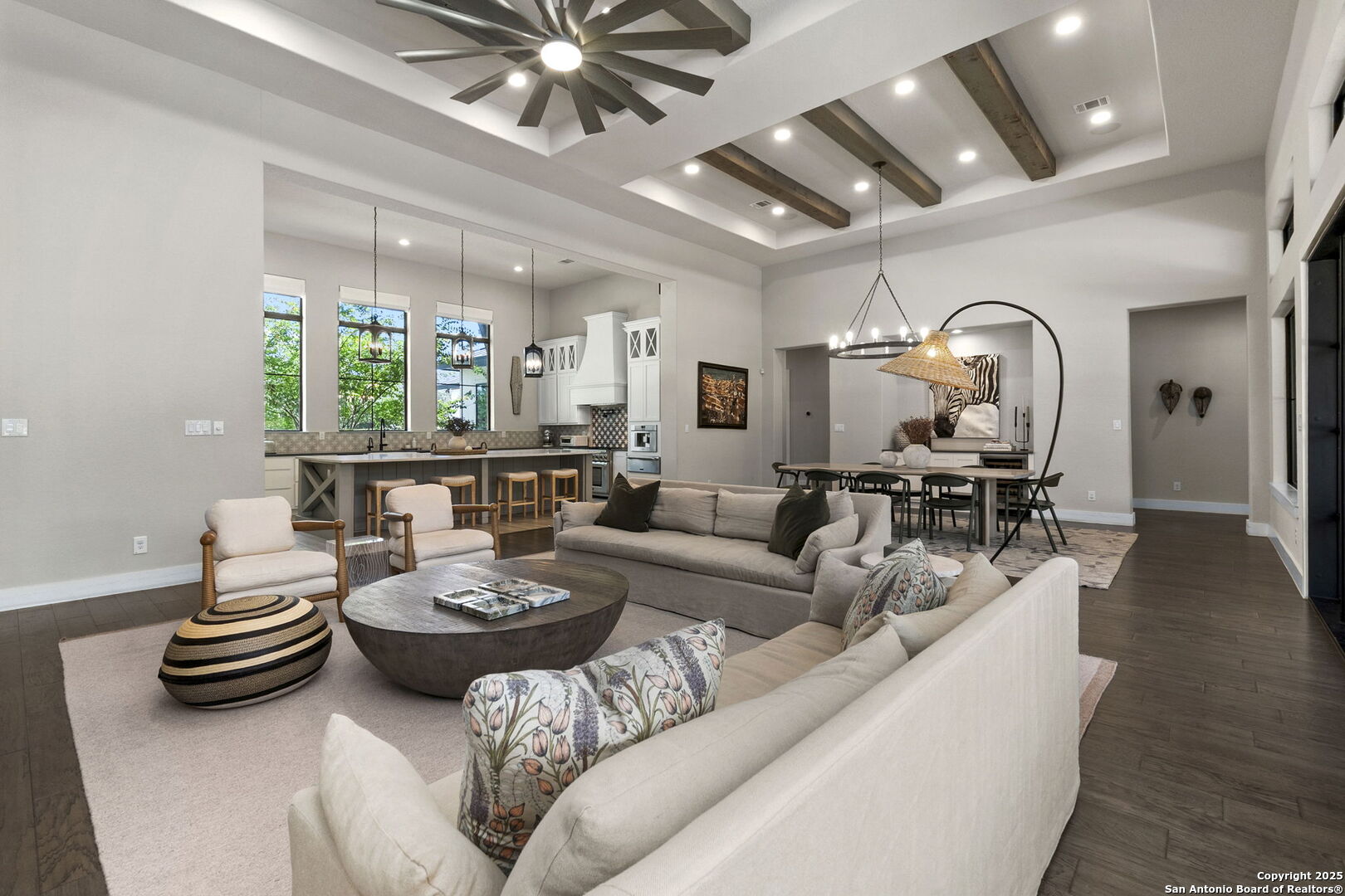 137 Balcones Bend