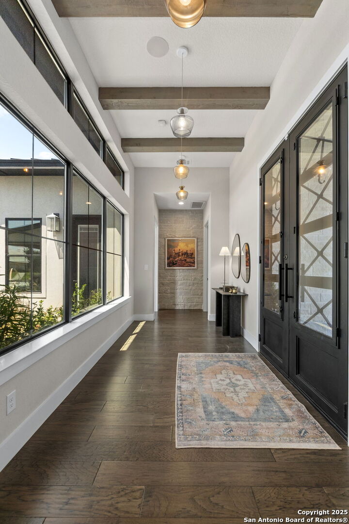 137 Balcones Bend
