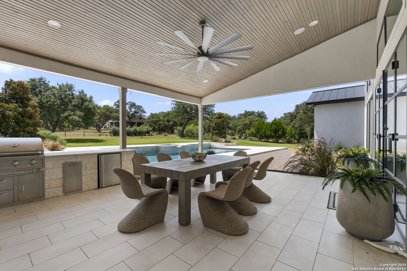 137 Balcones Bend