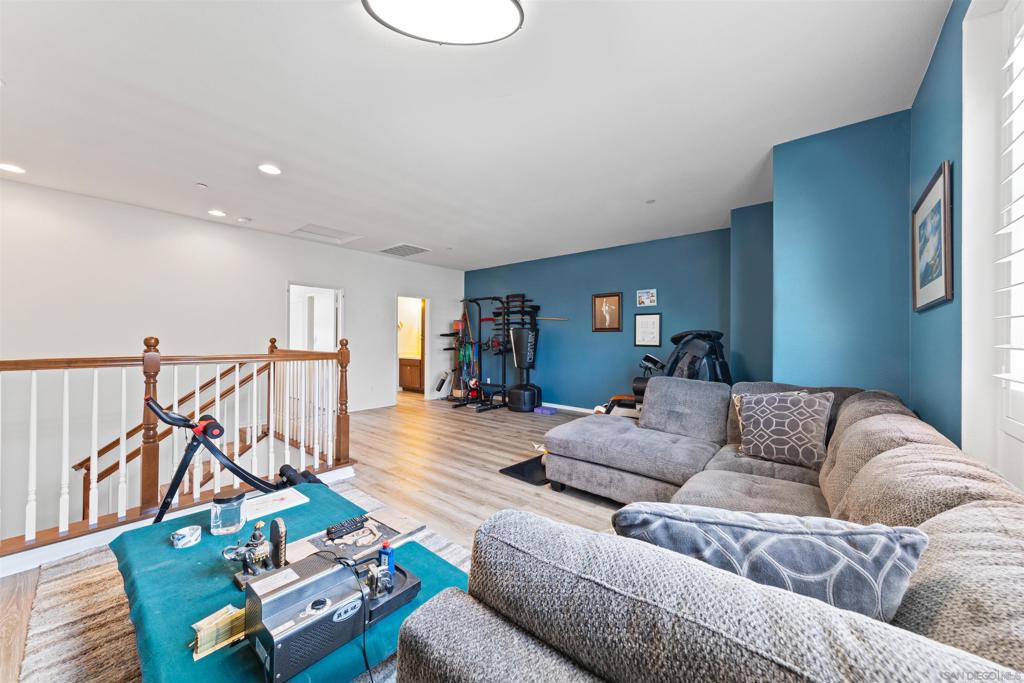 1290 Santa Liza Ave 2