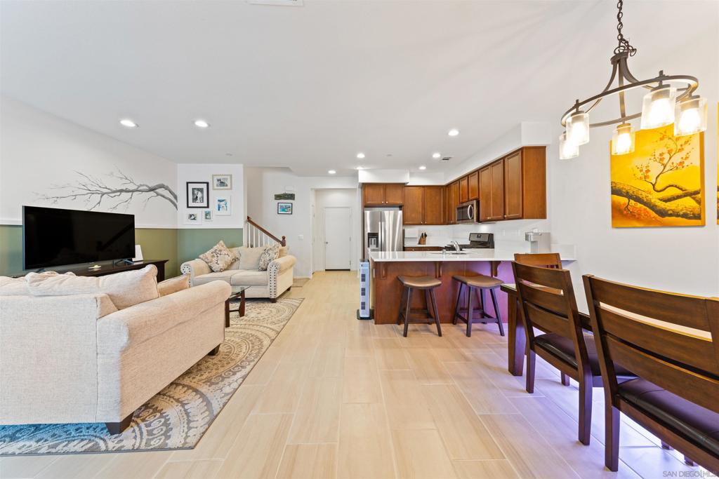 1290 Santa Liza Ave 2