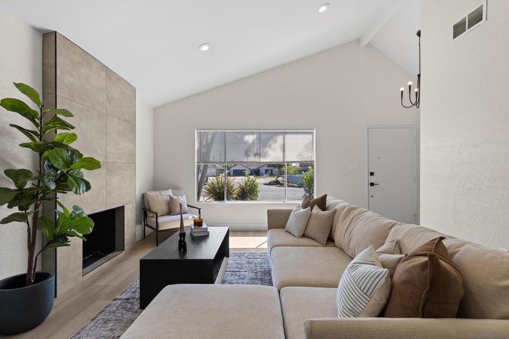1267 Sonoma Ct