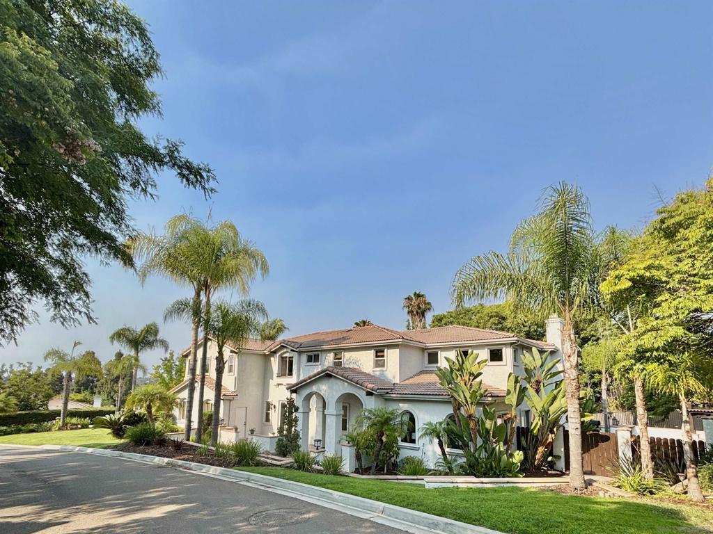 101 Lion Circle