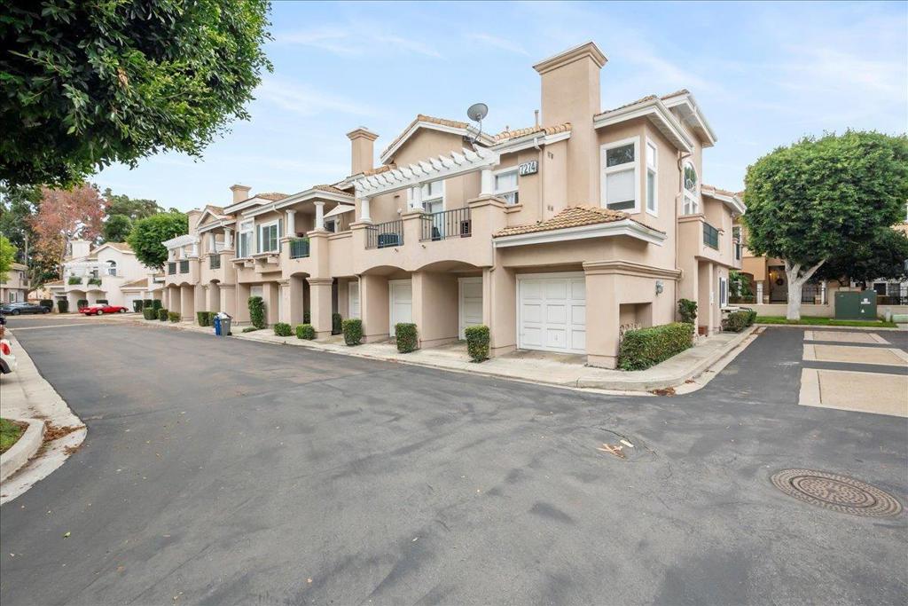 7274 Shoreline Drive 116