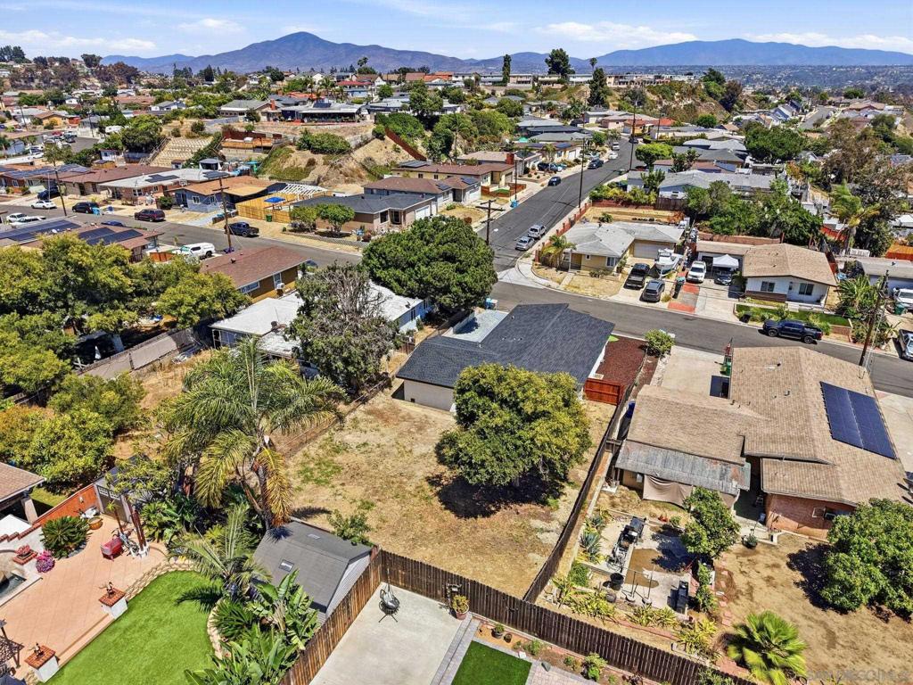 6228 Calle Pavana