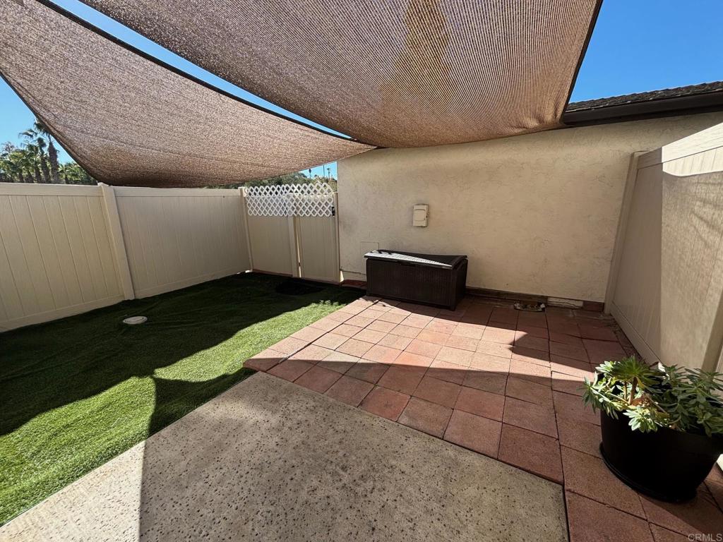 3522 Fairlomas Drive