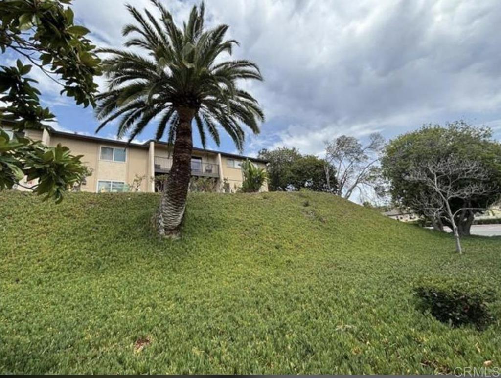 3522 Fairlomas Drive