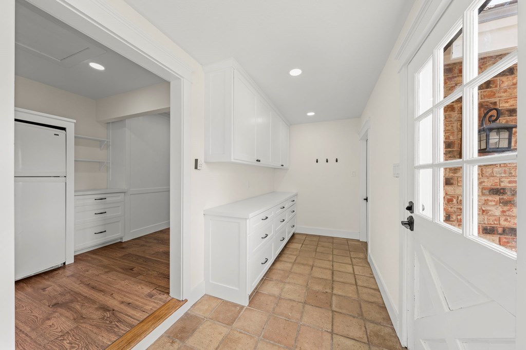 1125 Knopp School Rd