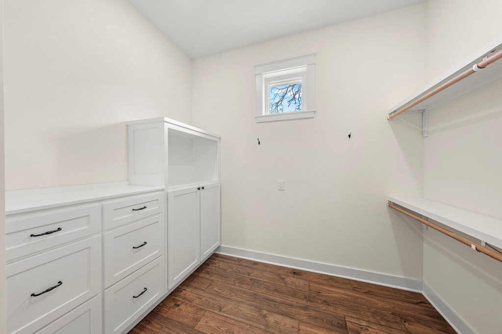 1125 Knopp School Rd