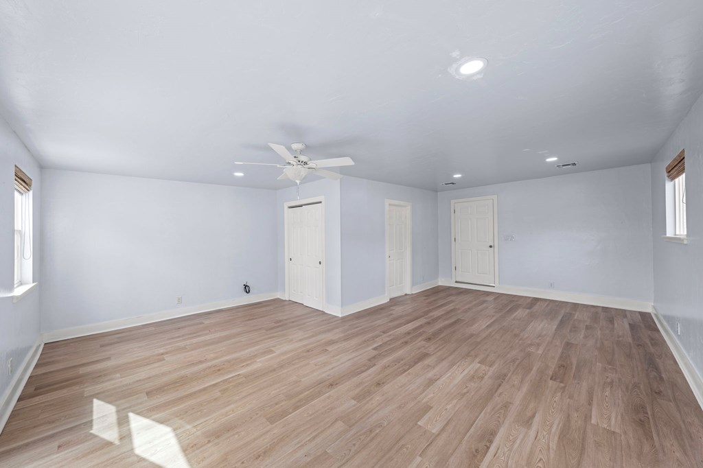 1125 Knopp School Rd