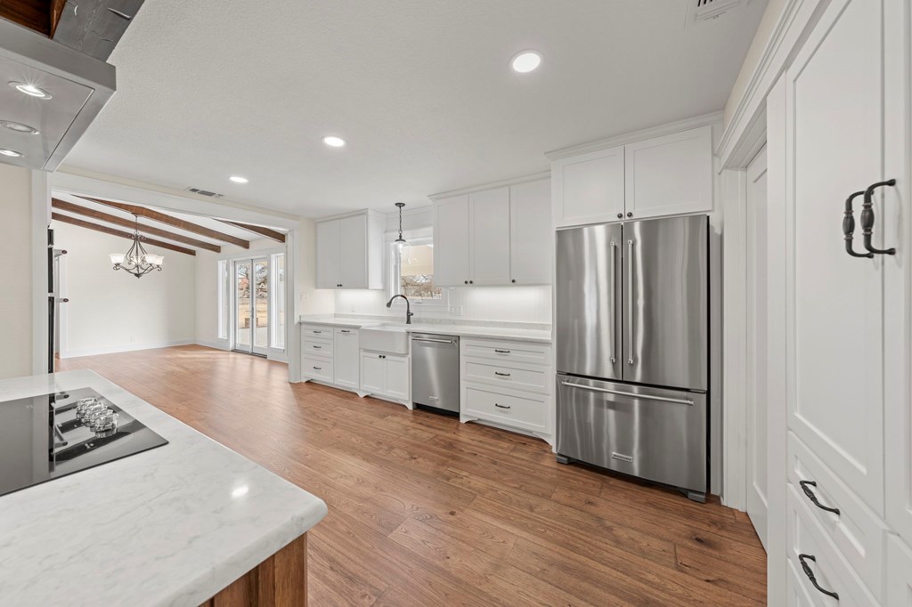 1125 Knopp School Rd