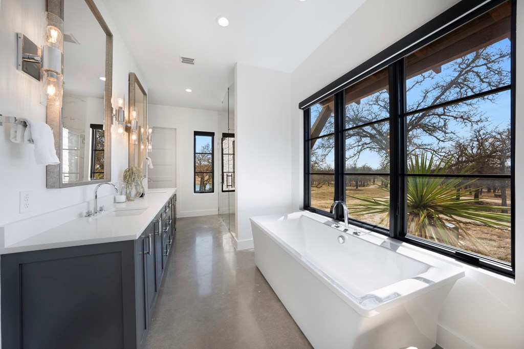 415 Mystic Oaks Trail