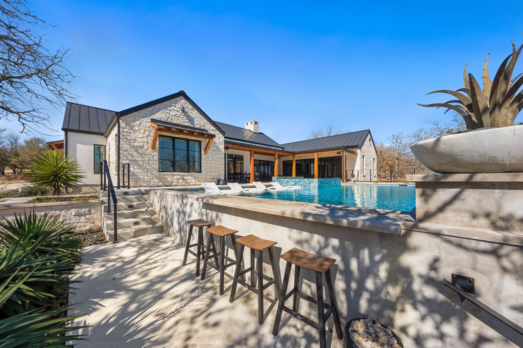 415 Mystic Oaks Trail