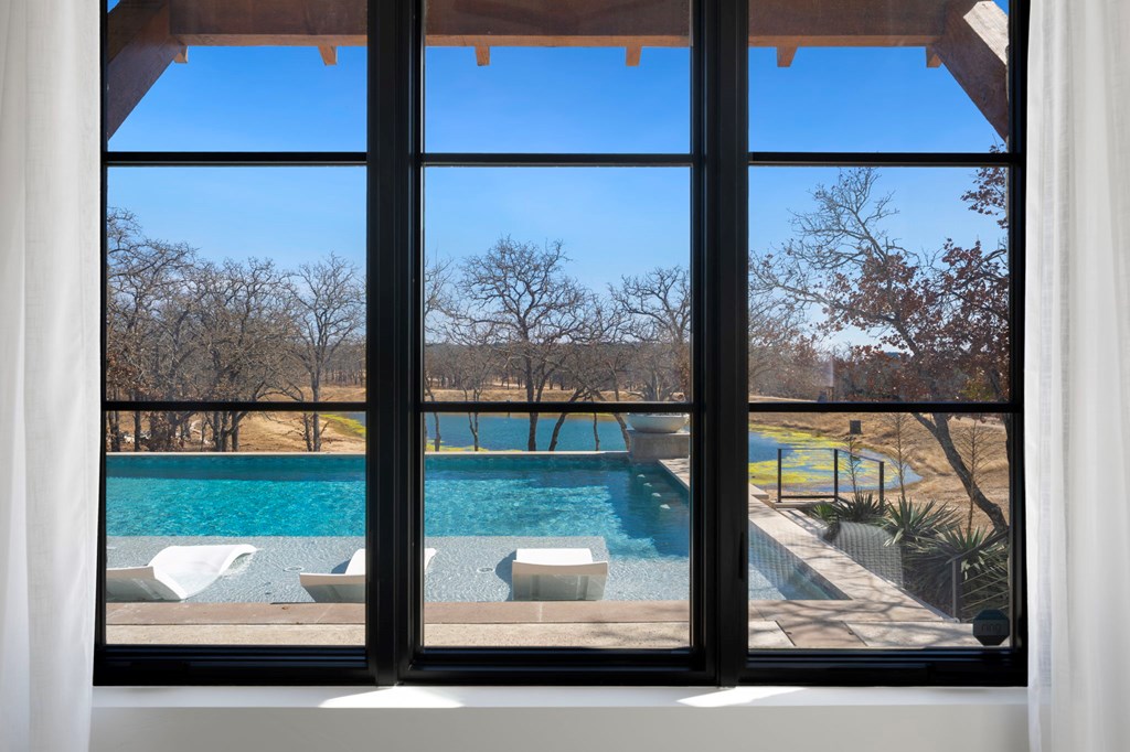 415 Mystic Oaks Trail