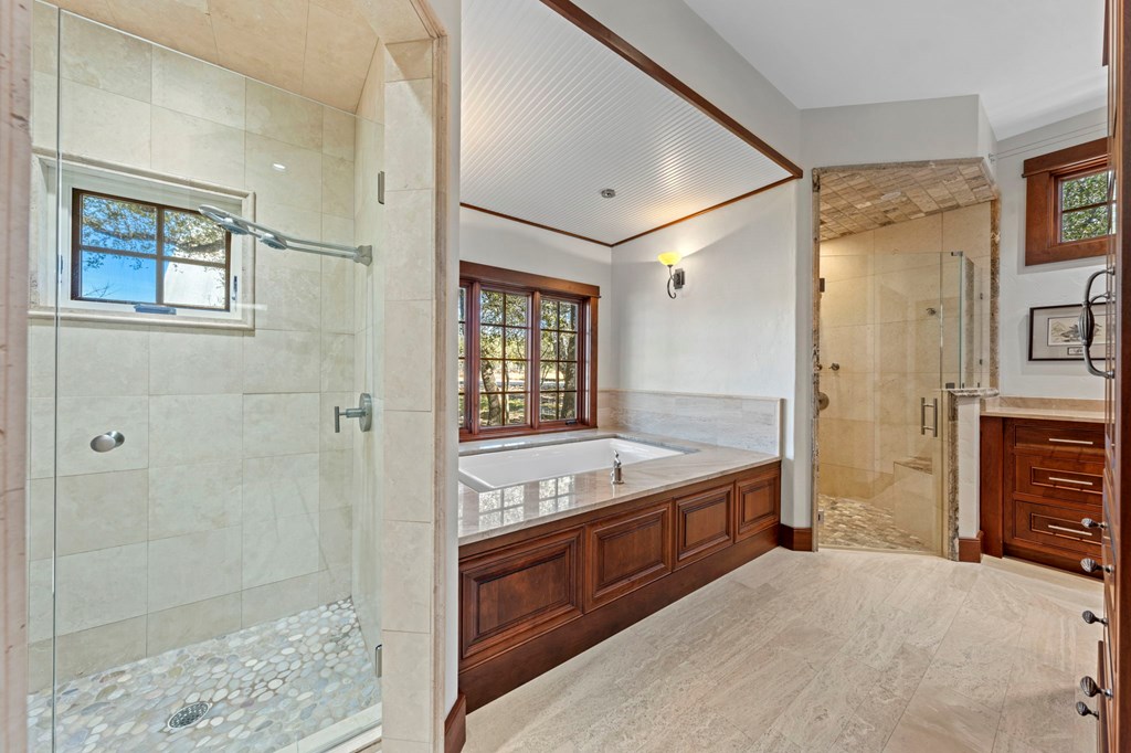 1400 Arbor Ridge Rd
