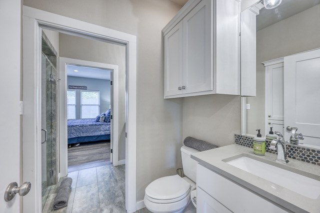 807 E Highway St 103