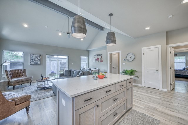 807 E Highway St 103