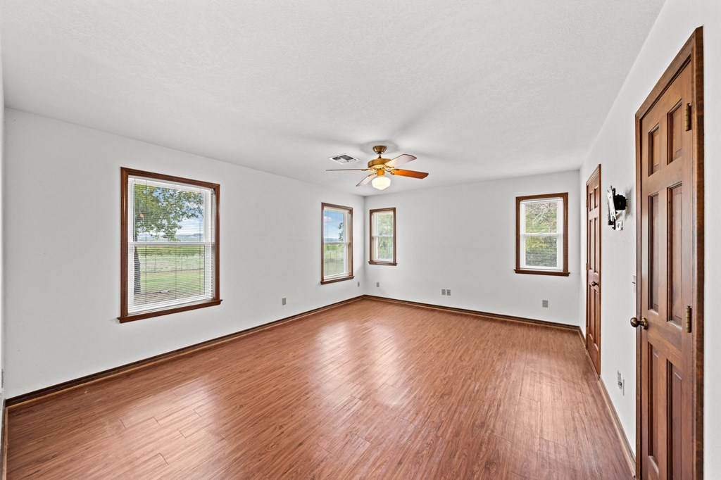 198 Oak Haven Rd