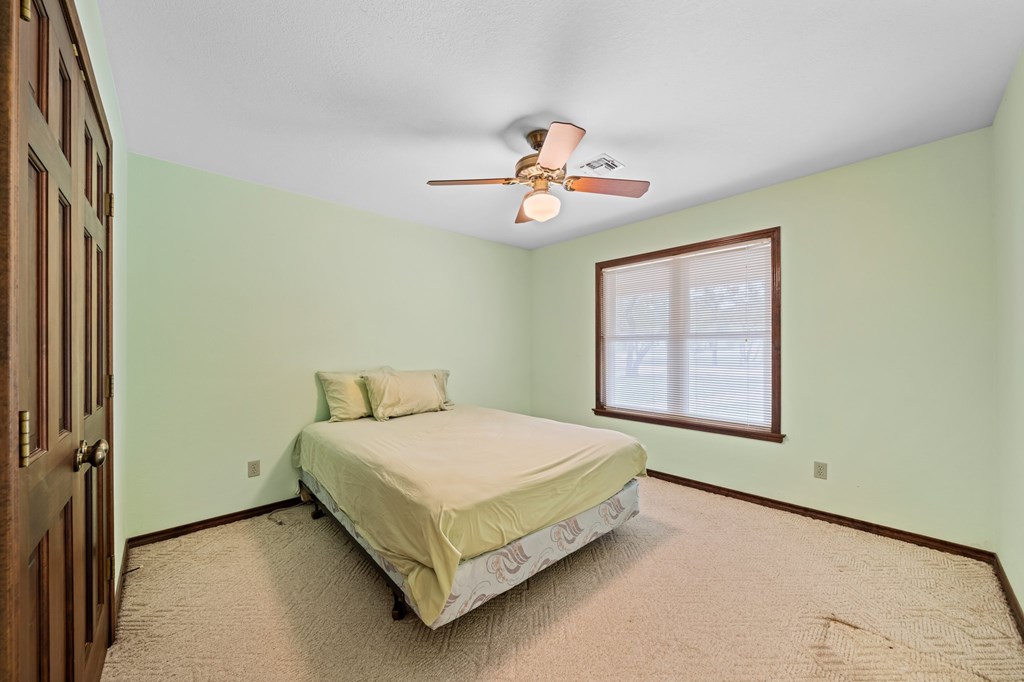 198 Oak Haven Rd