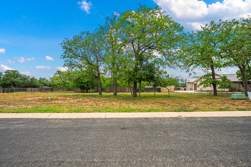 2049 Stone Meadow