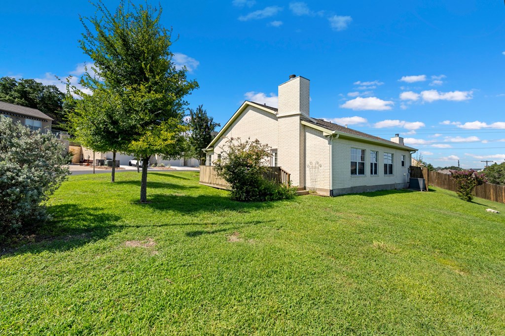 502 Winding Way