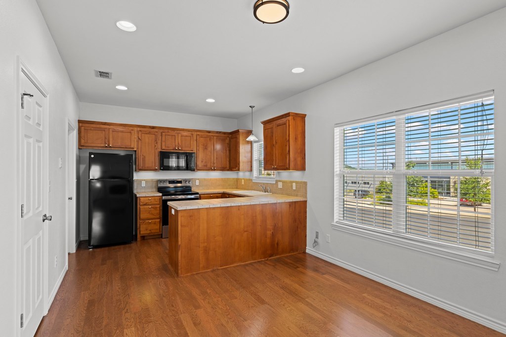 502 Winding Way