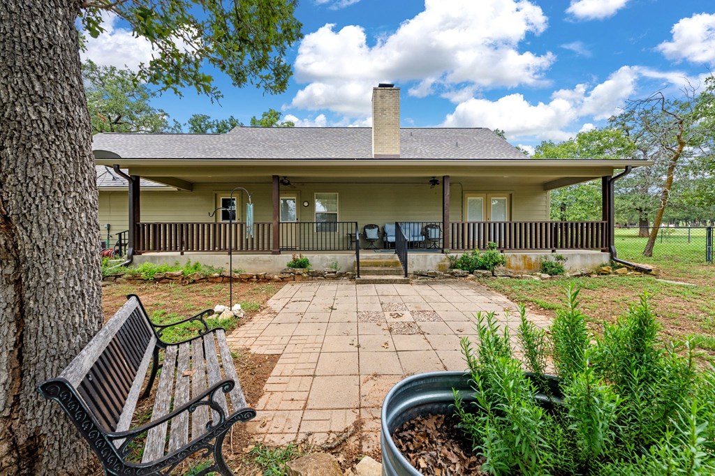 26 Oak Valley Dr