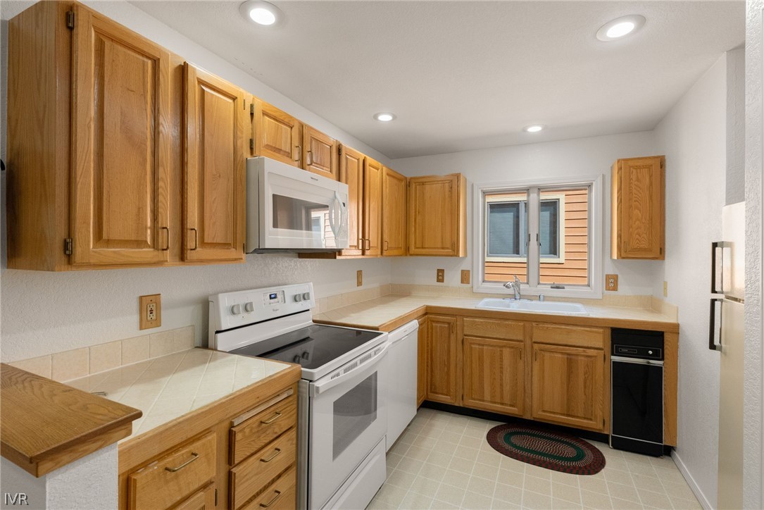 120 Village Boulevard 121