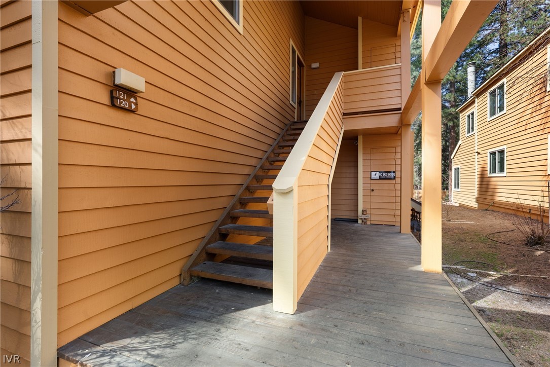 120 Village Boulevard 121