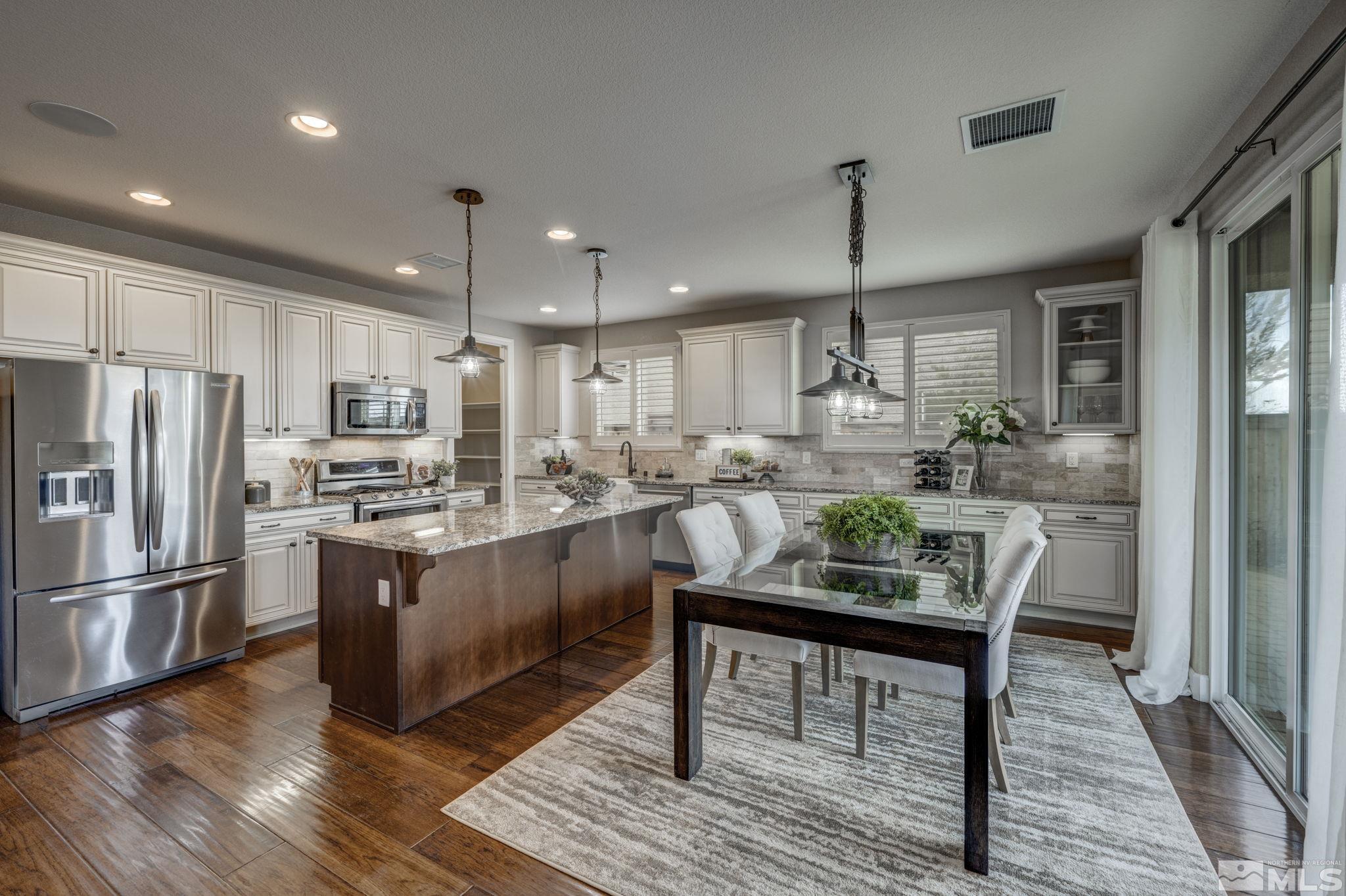 2915 Show Jumper Lane