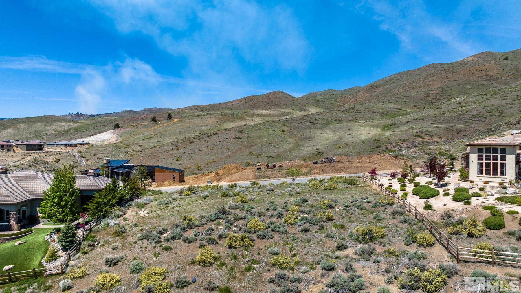 8674 Eagle Chase Trail