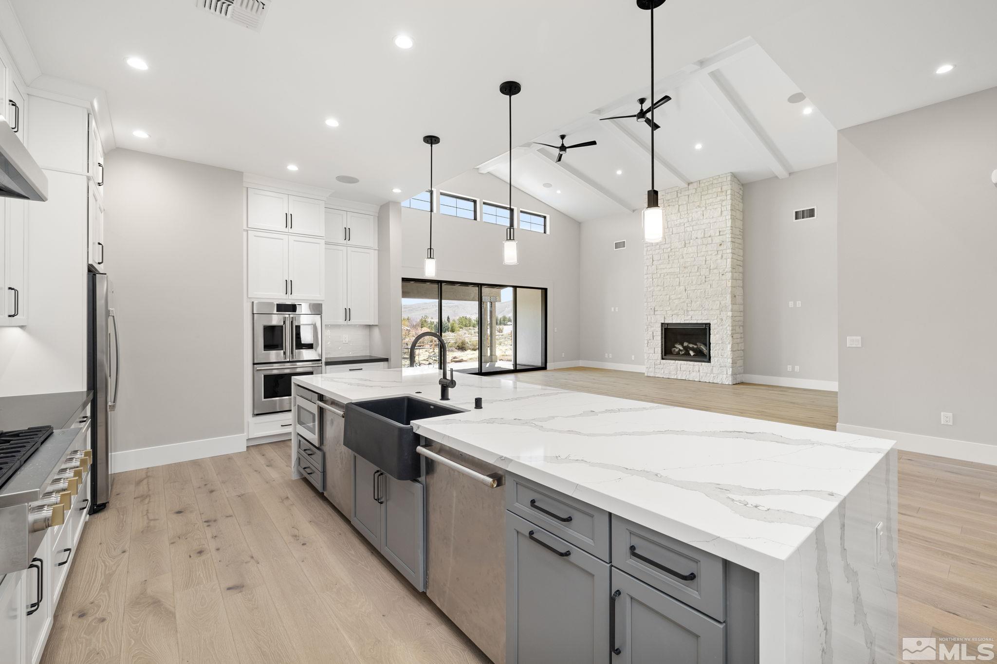 14260 Table Rock Court