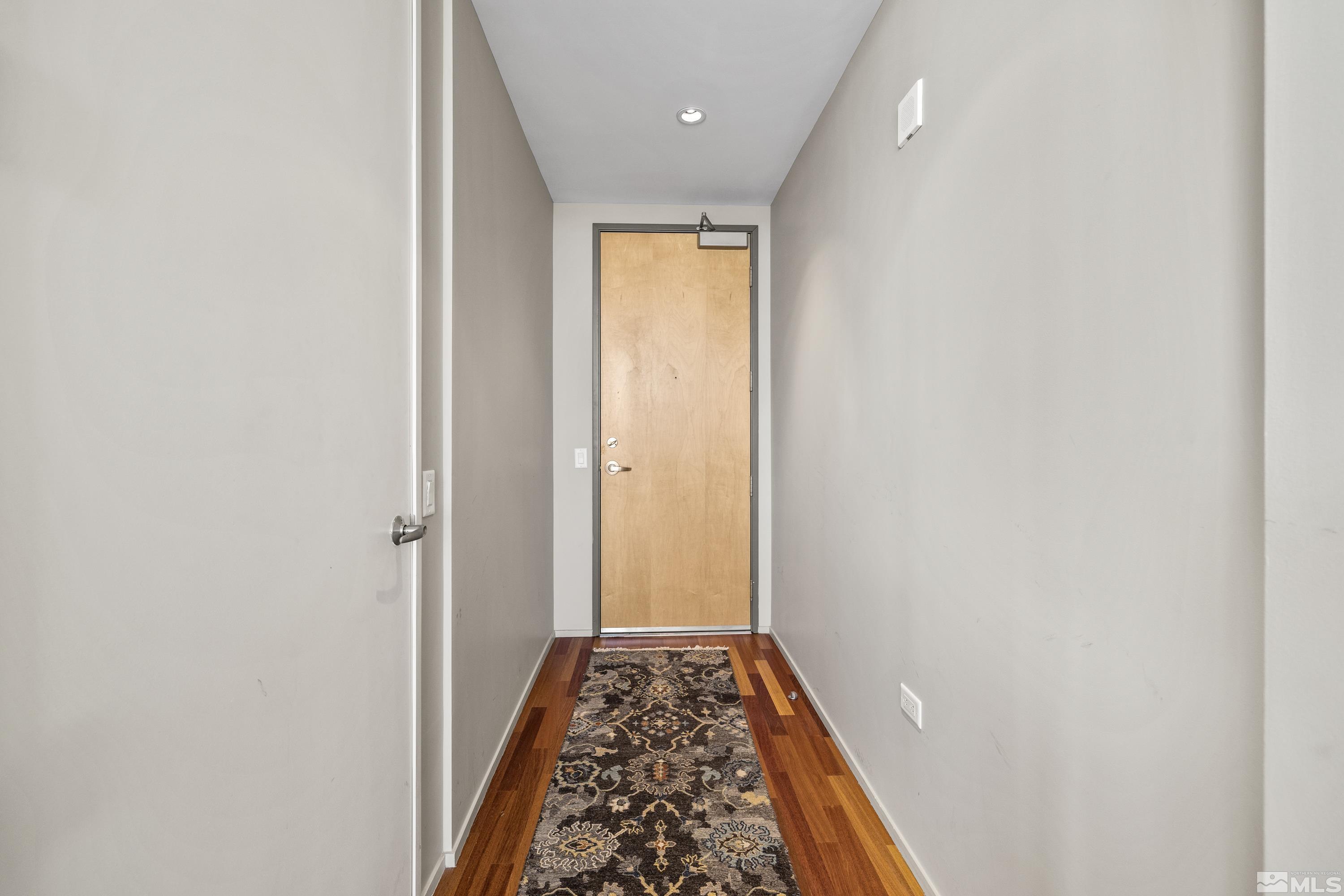 255 N Sierra, 2307