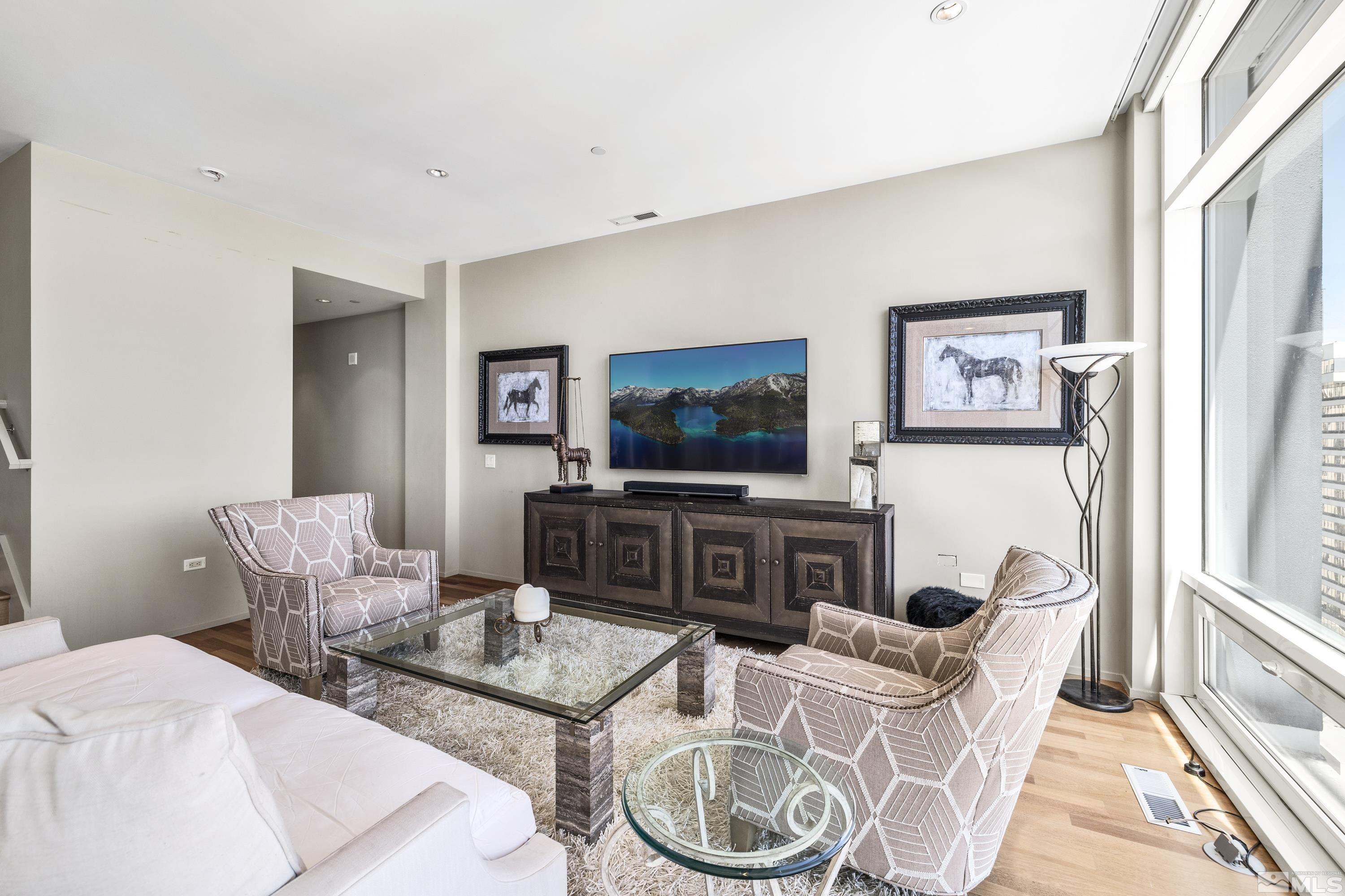 255 N Sierra, 2307