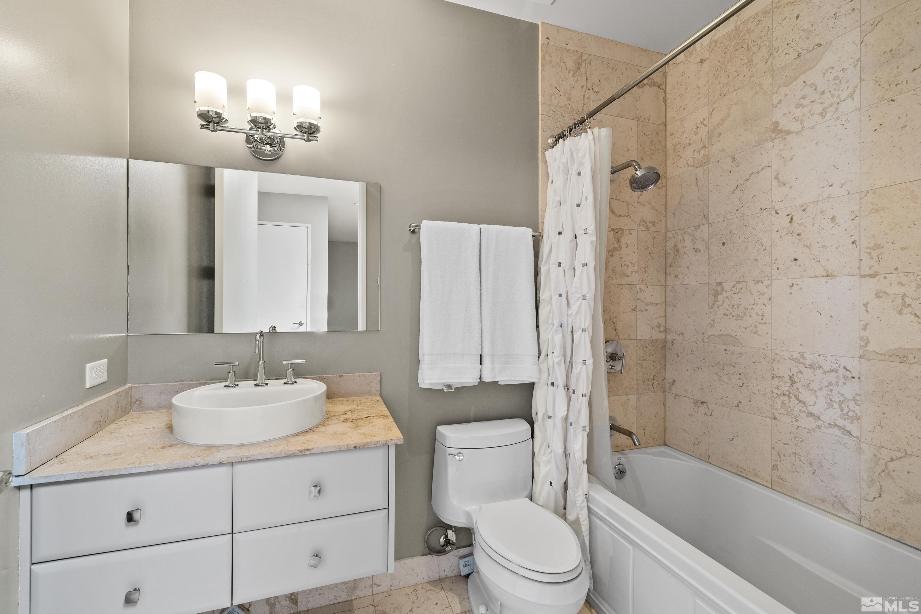 255 N Sierra, 2307