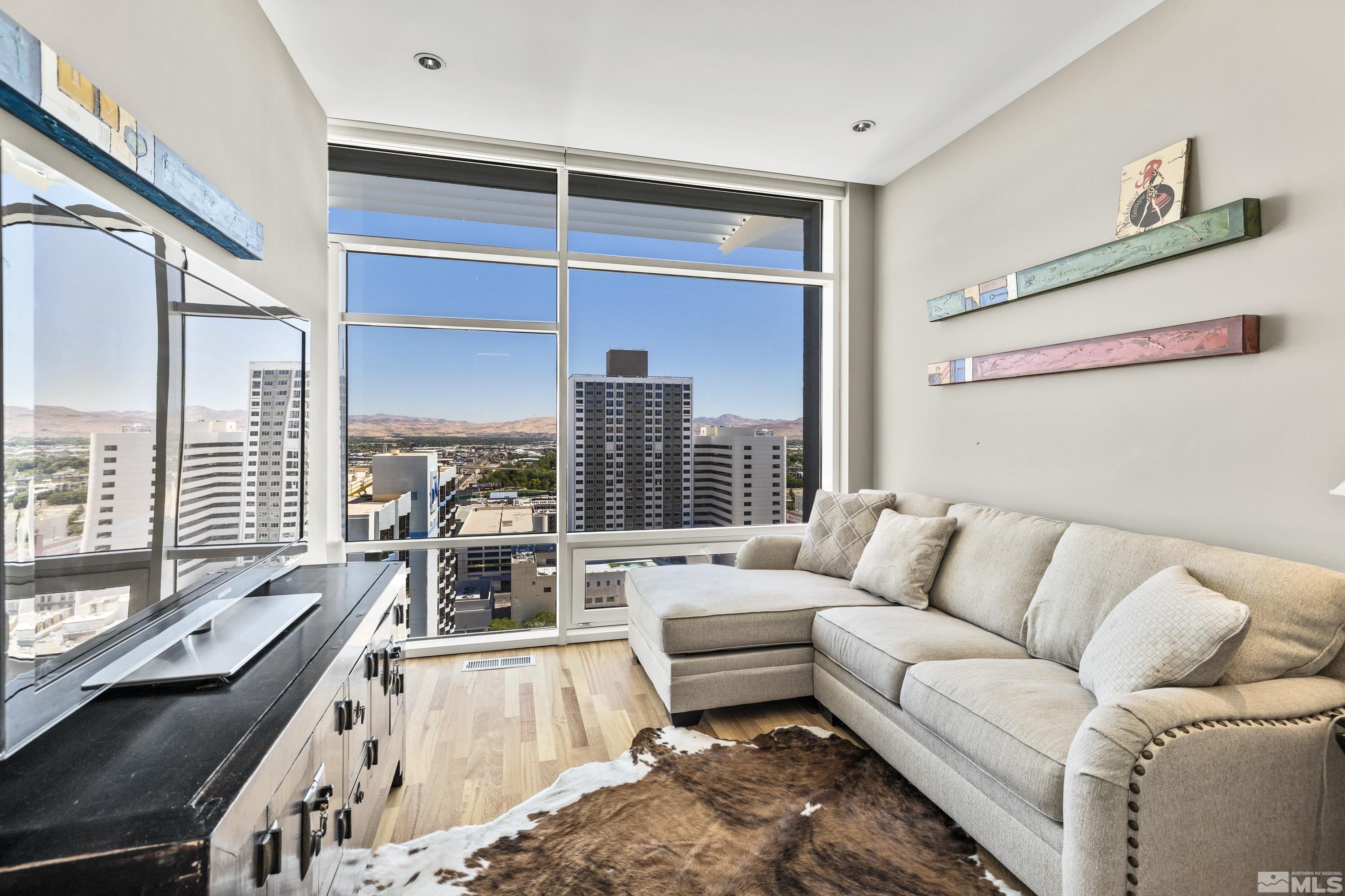 255 N Sierra, 2307
