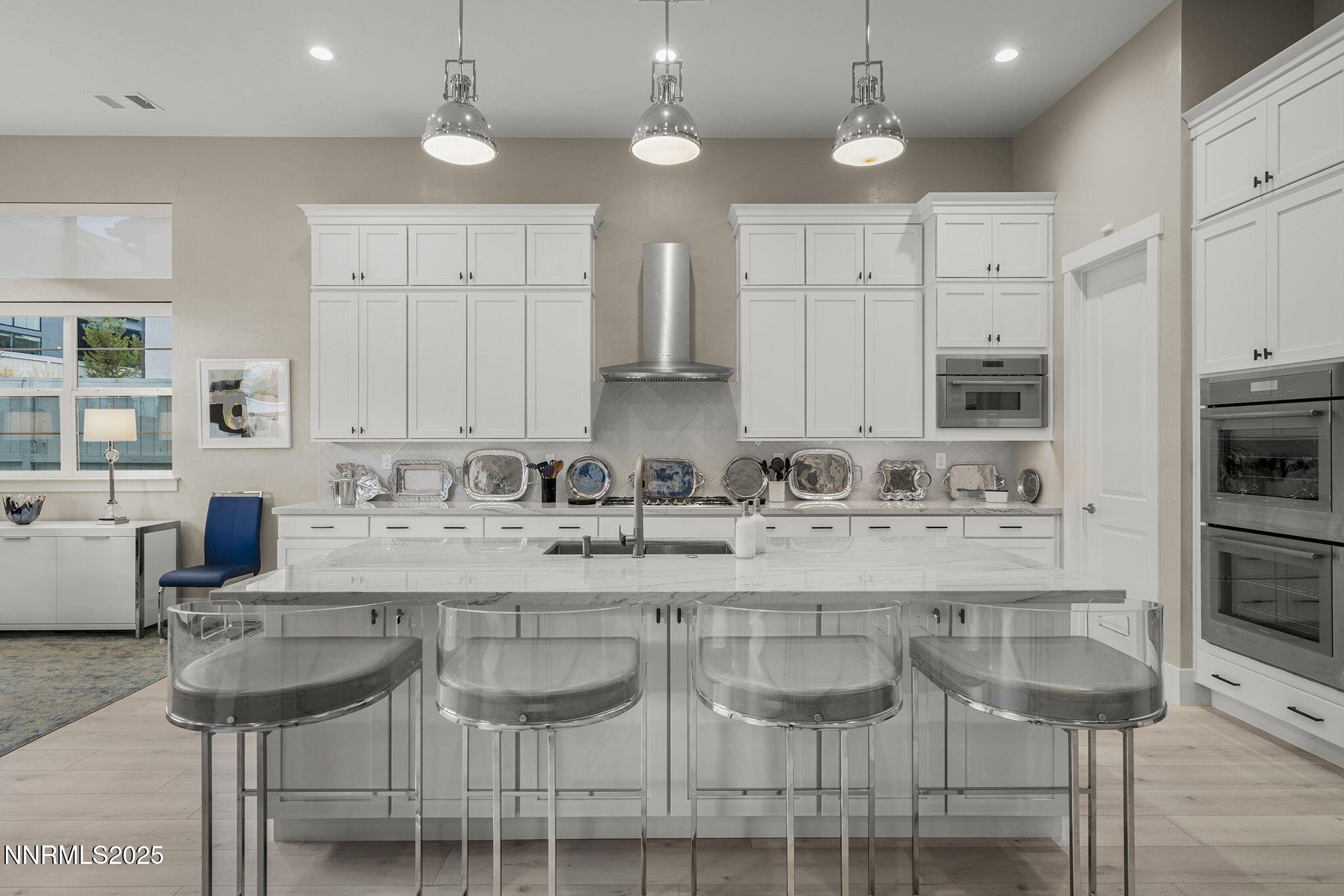 718 W Pleasant Oak Trail