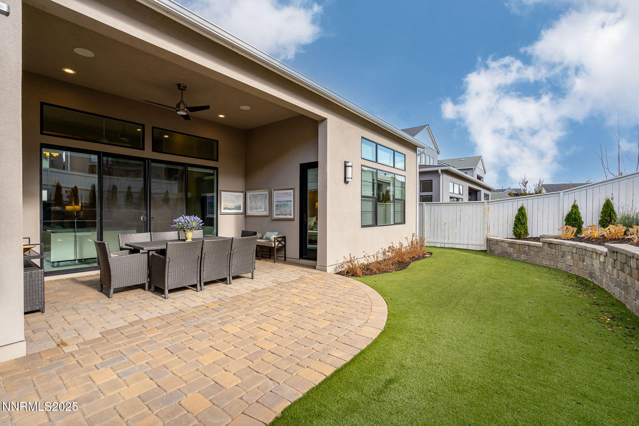 718 W Pleasant Oak Trail