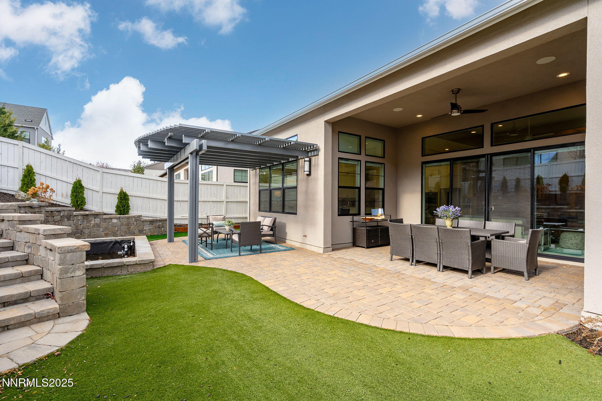 718 W Pleasant Oak Trail