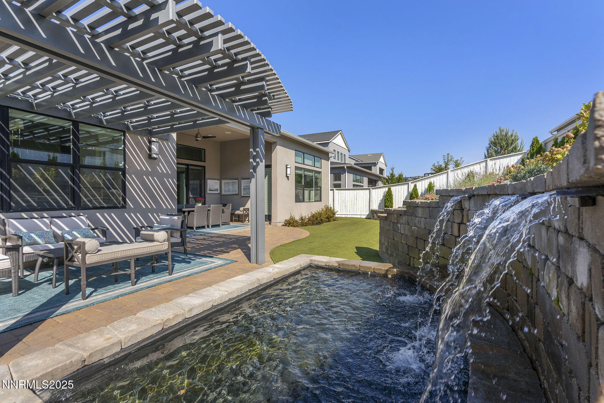 718 W Pleasant Oak Trail