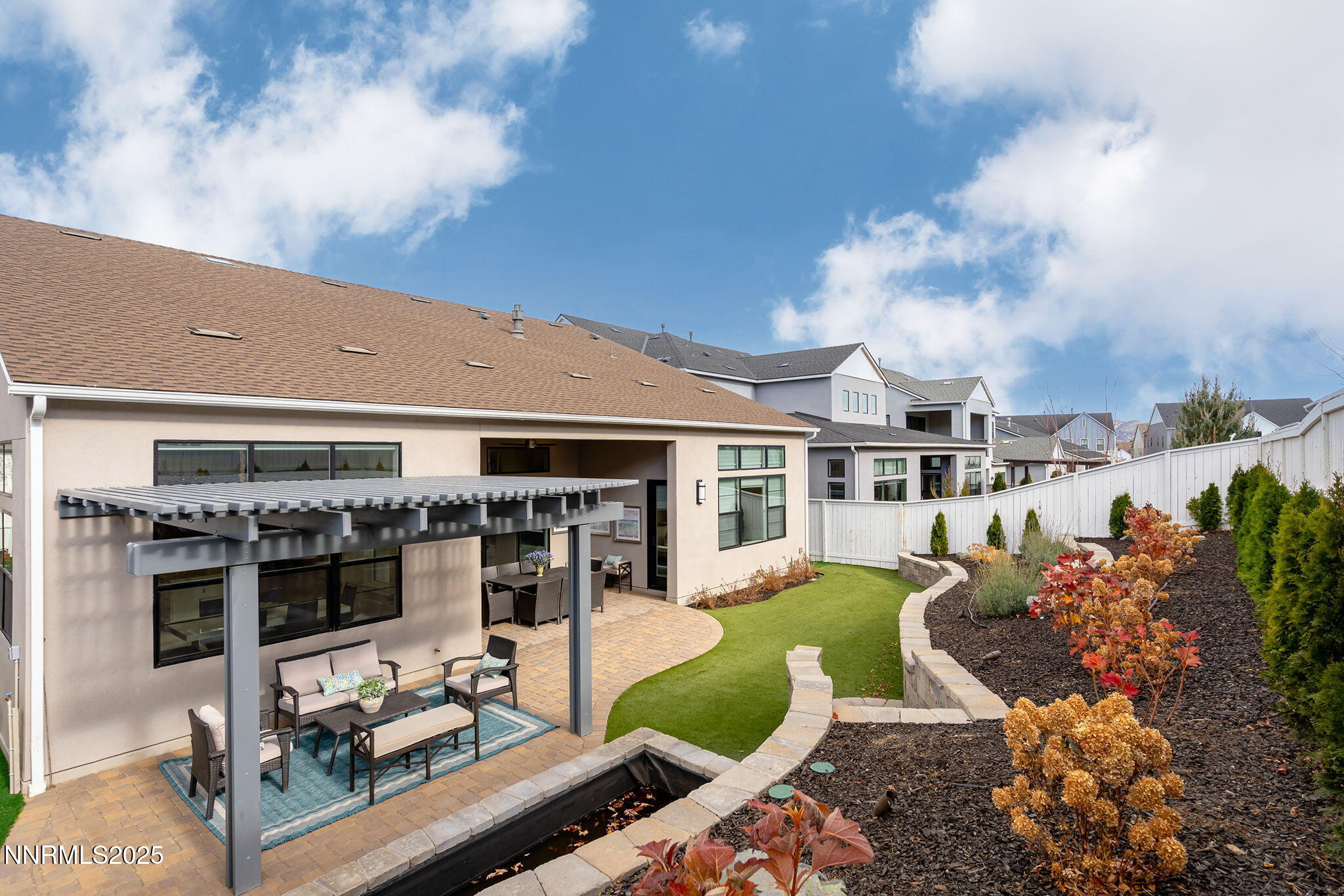 718 W Pleasant Oak Trail