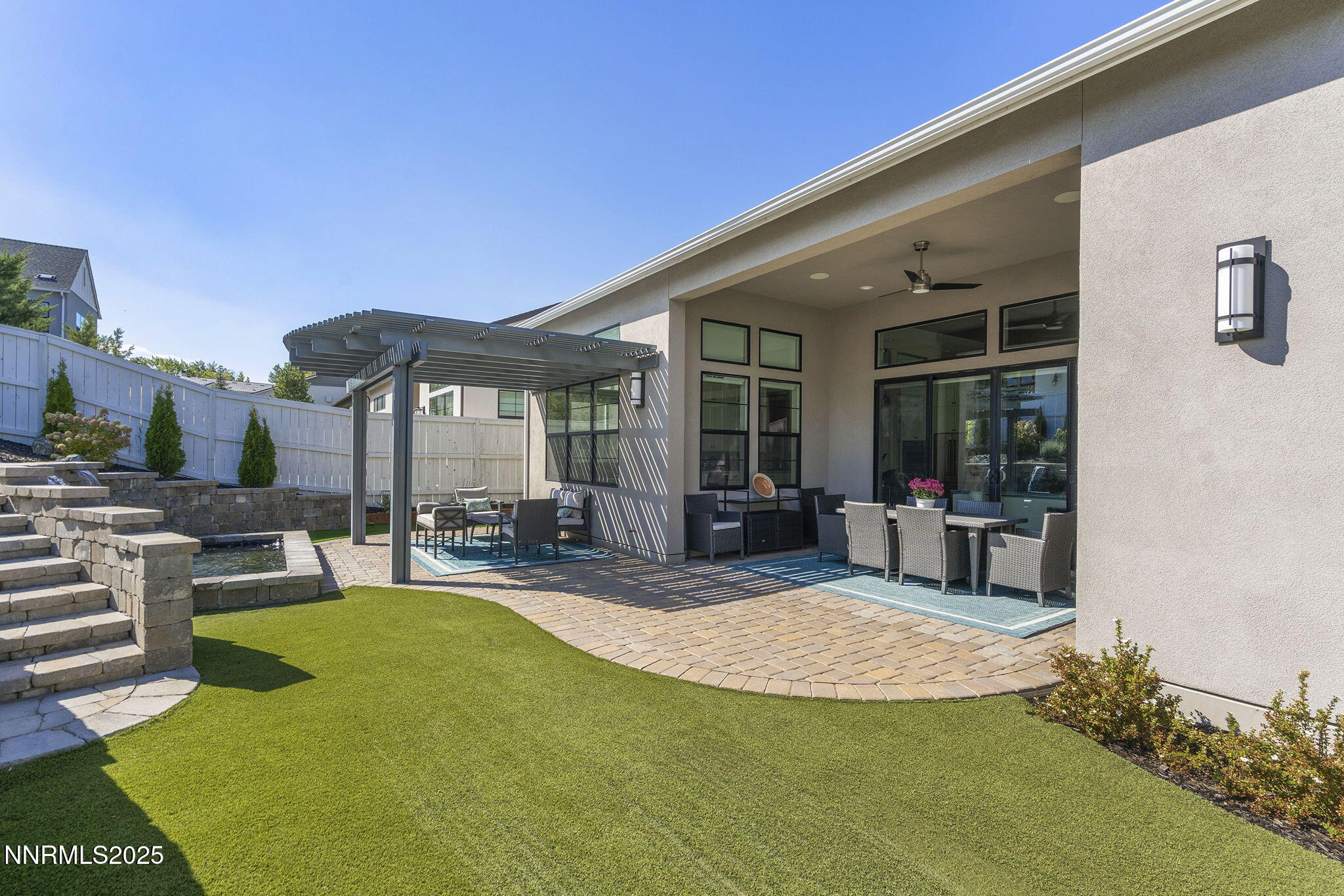 718 W Pleasant Oak Trail