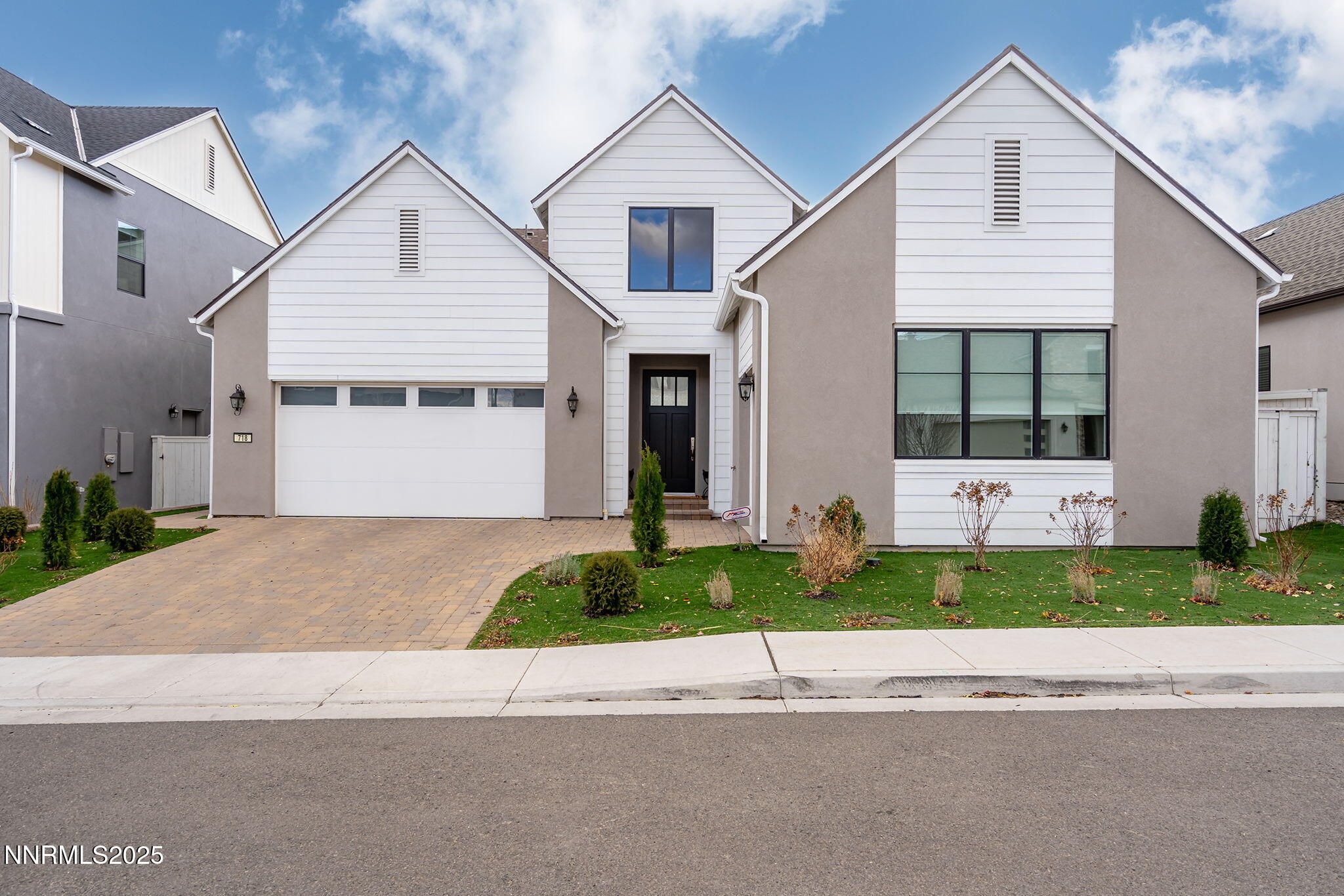 718 W Pleasant Oak Trail