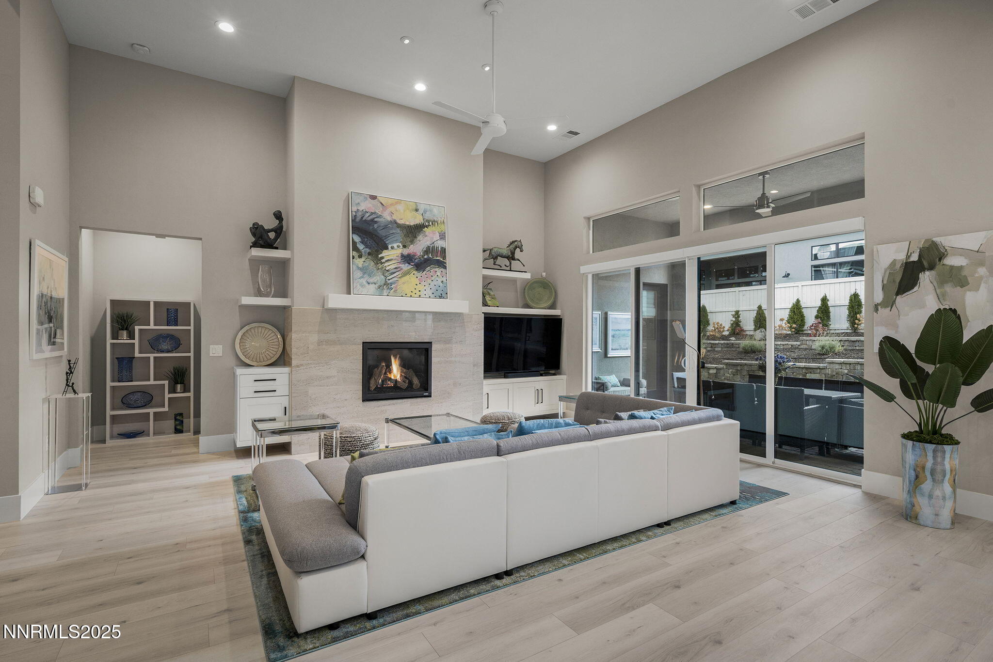 718 W Pleasant Oak Trail