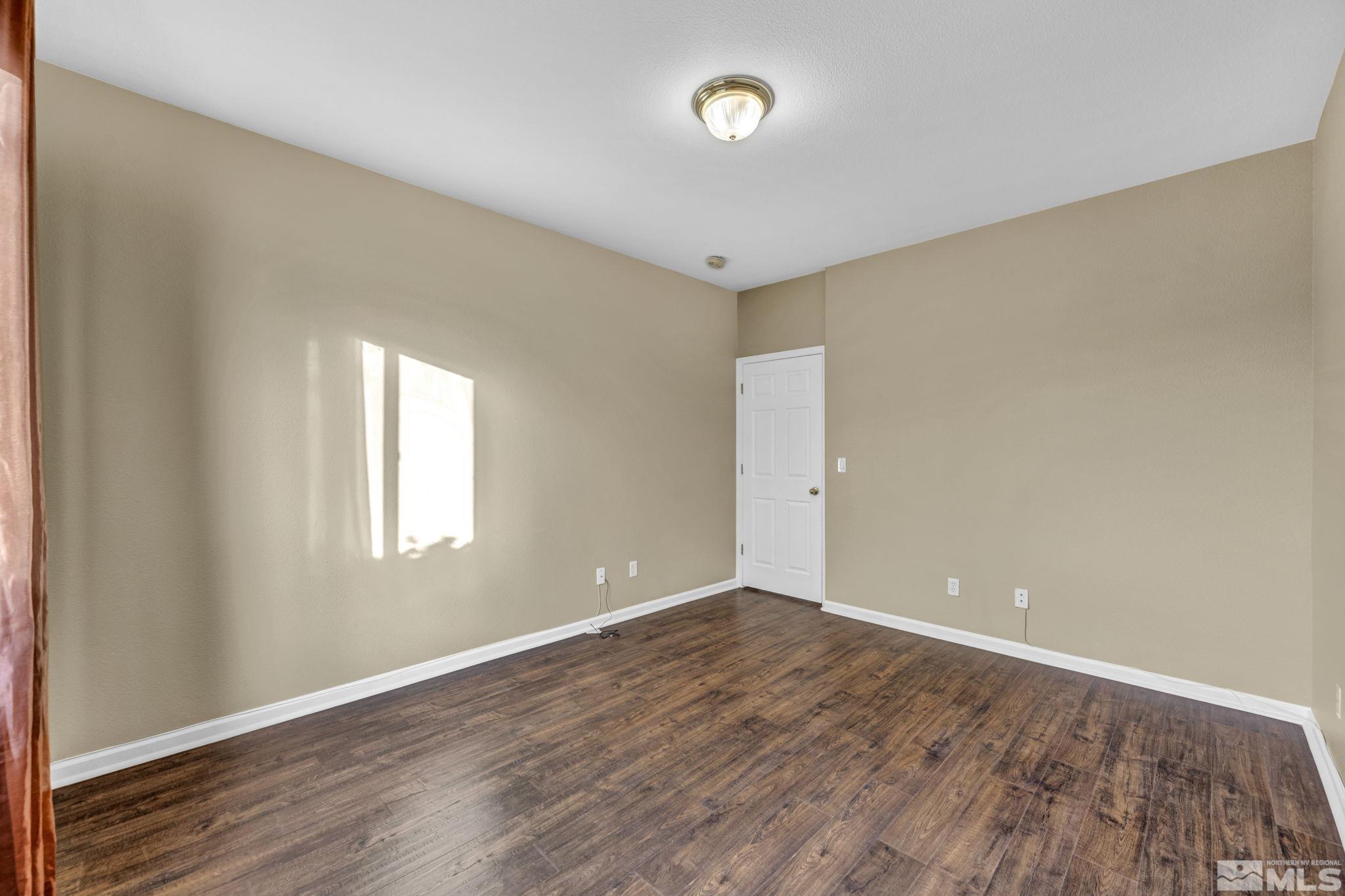1542 Iratcabal Drive
