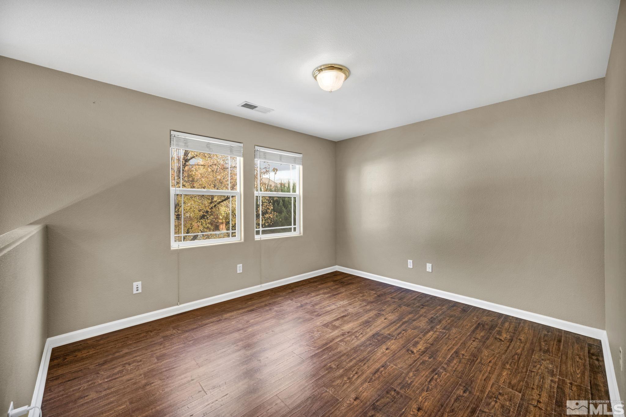 1542 Iratcabal Drive
