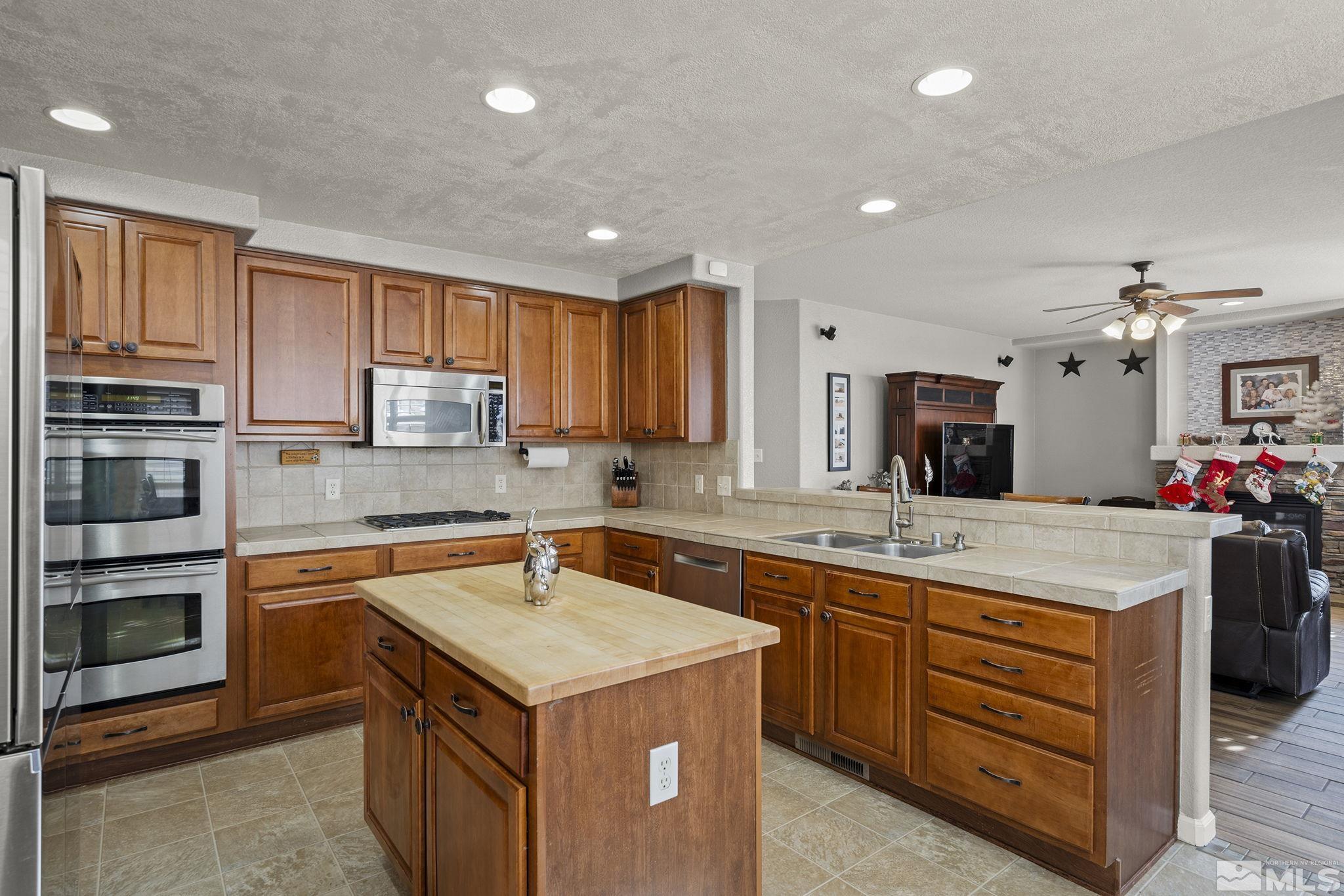 2975 Fox Trail Drive